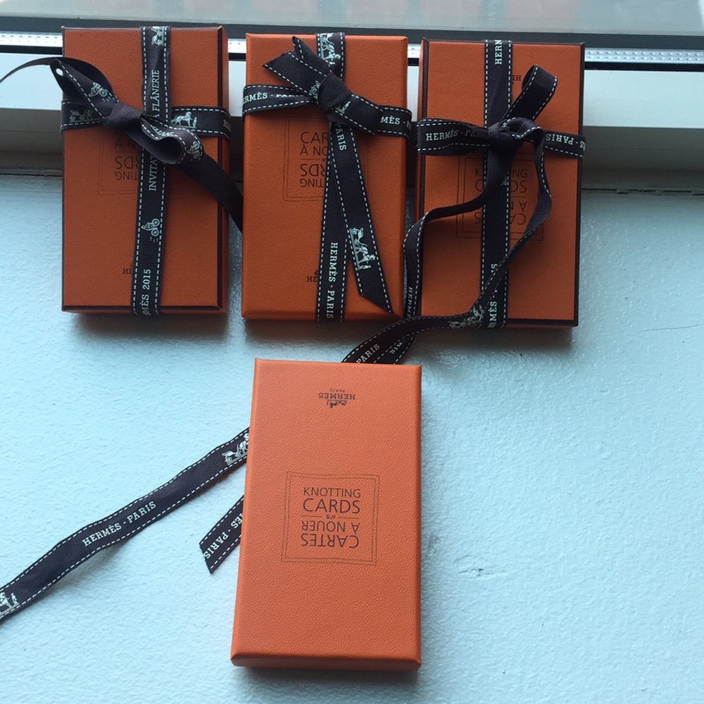 Hermes knitting cards